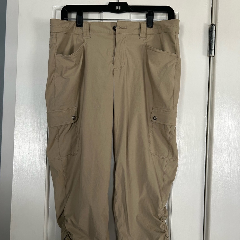 Eddie Bauer Women's Tan Capris